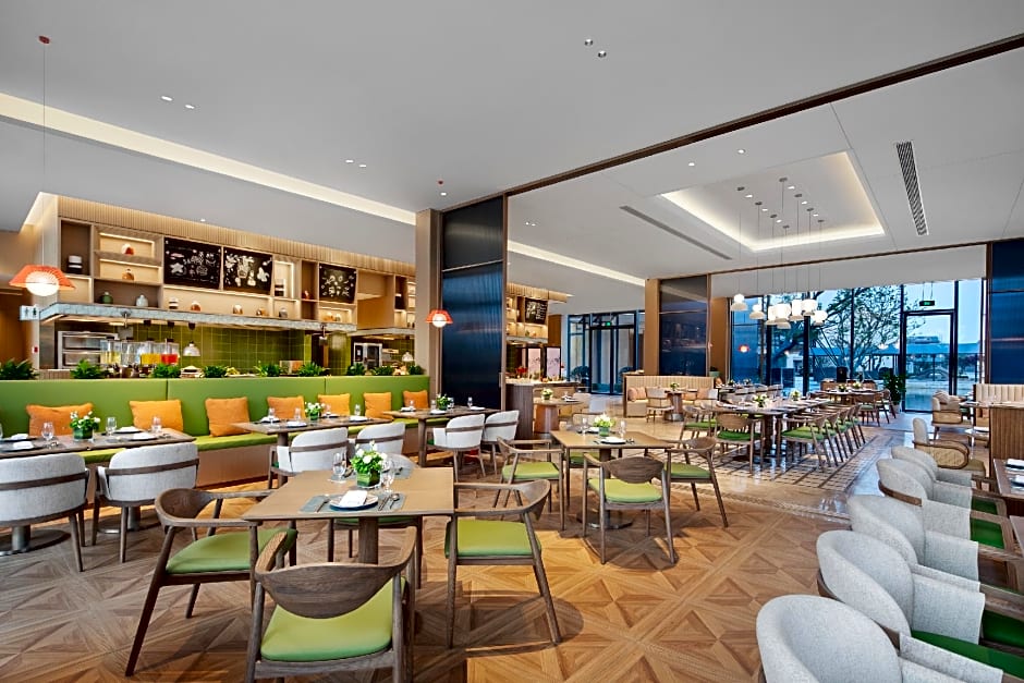 Holiday Inn Deqing Xinshi Ancient Town By IHG