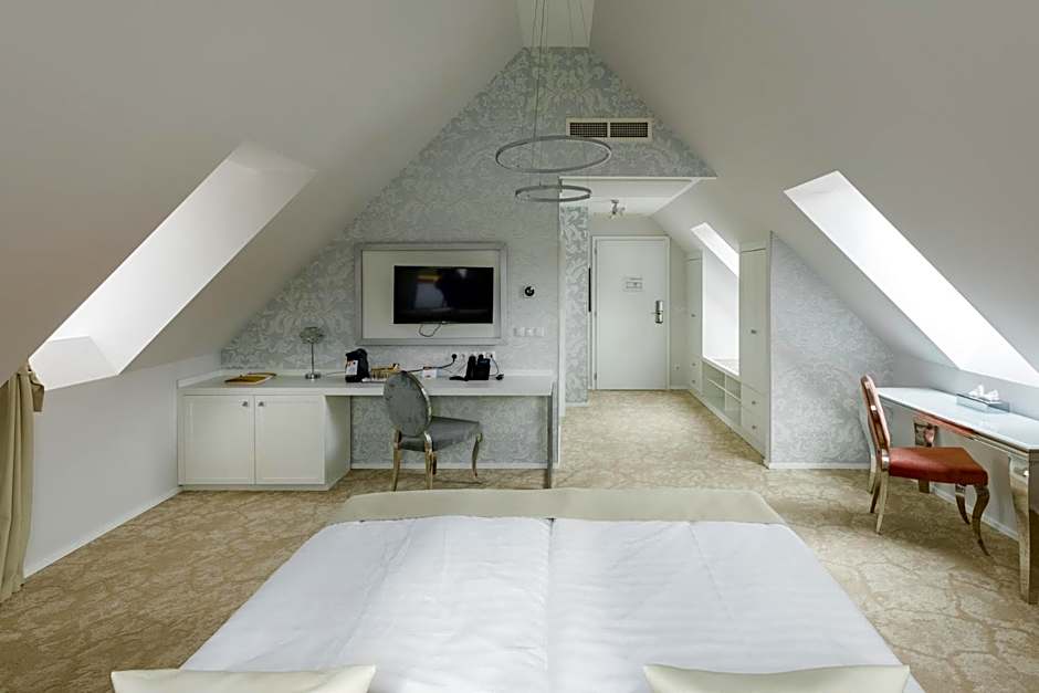 Hotel Historia Malomkert