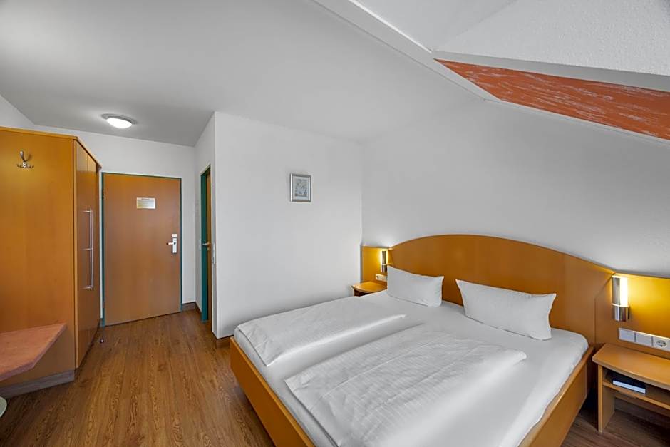 Hotel SunParc - SHUTTLE zum Europa-Park Rust 4km & Rulantica 2km
