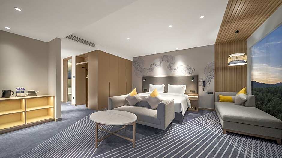 Holiday Inn Express Tengchong Hot Spring By IHG