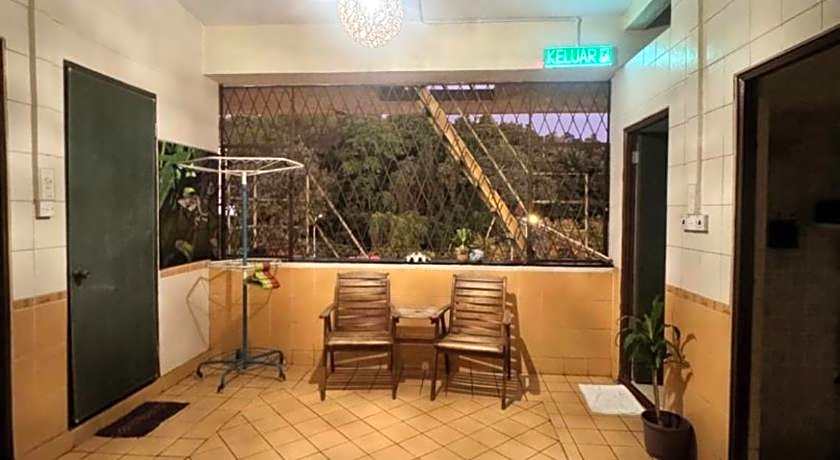 Akinabalu Youth Hostel