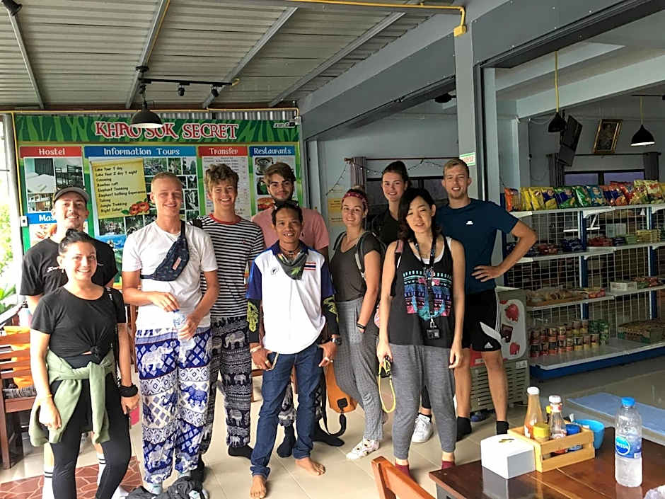 Khaosok Secret Hostel