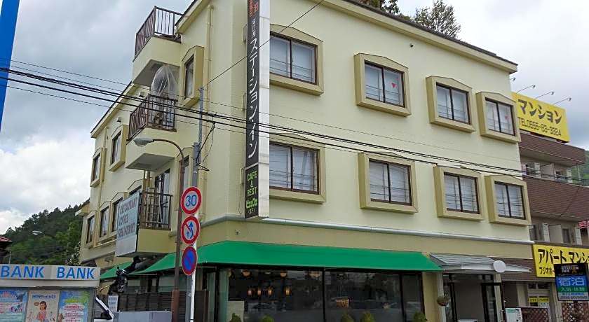 Kawaguchiko Station Inn