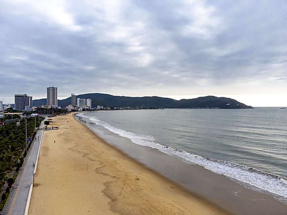 THE LUNA - Boutique Hotel