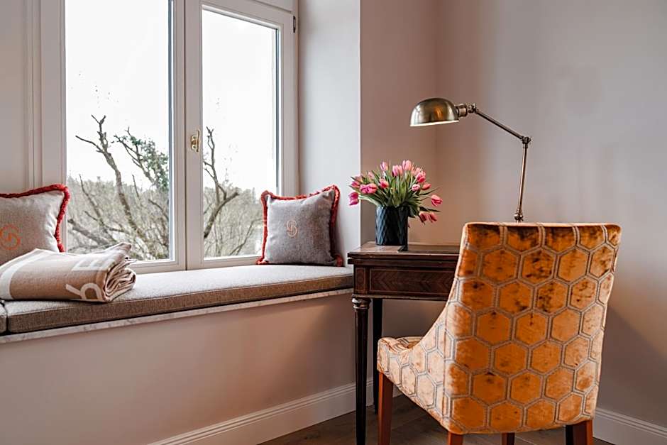 THERESET Schloss Groß Plasten