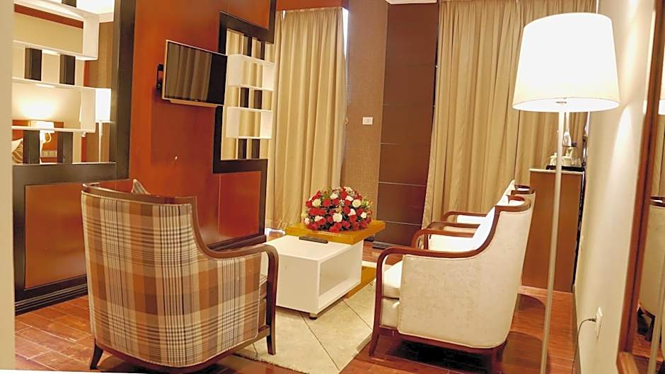 Best Western Plus Pearl Addis