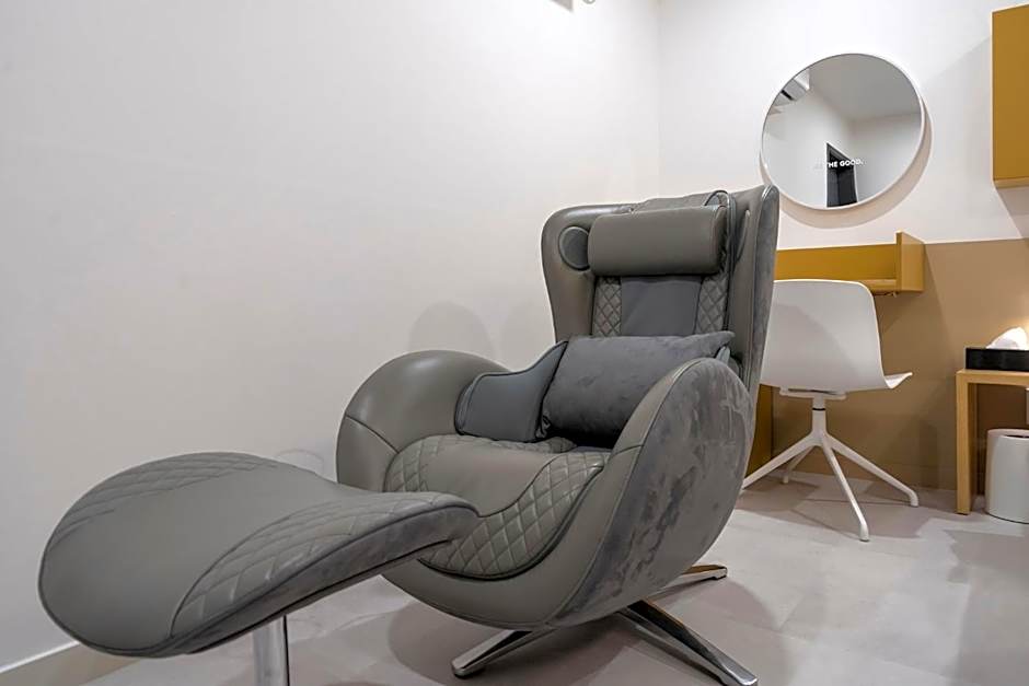 Nomad Aank Hotel Gumi