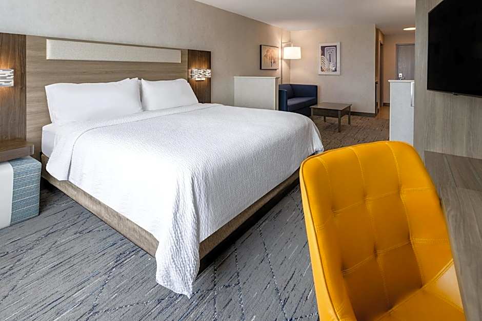Holiday Inn Express Hotel & Suites Dewitt - Syracuse By IHG