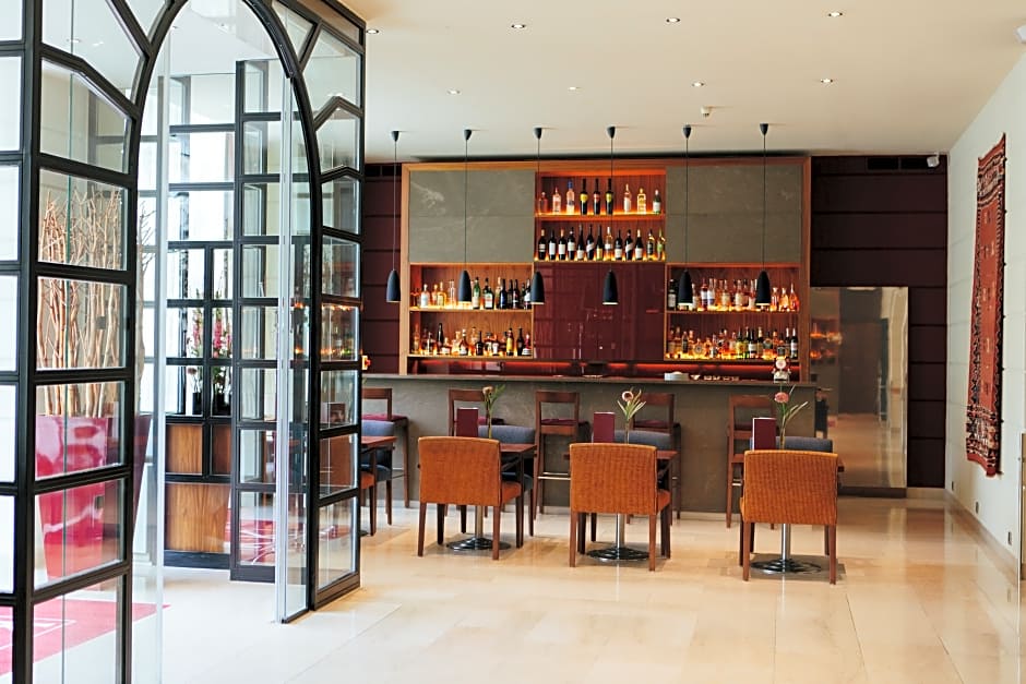 Miiro Palais Rudolf NEW OPENING	