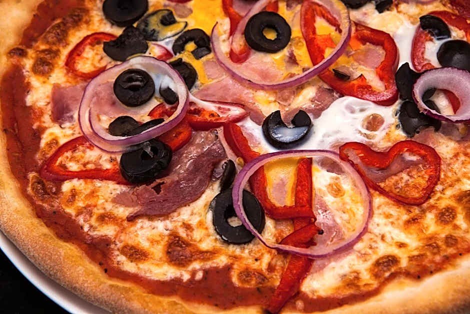 Lotus Family Hotel - Free Parking