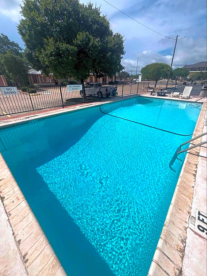Super 8 by Wyndham Fredericksburg