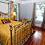 Sweetwater Branch Inn Bed And Breakfast