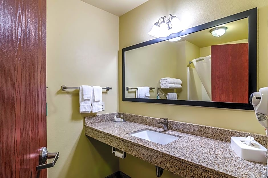 Cobblestone Inn & Suites - Ord