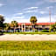 OYO Hotel Dundee By Crystal Lake