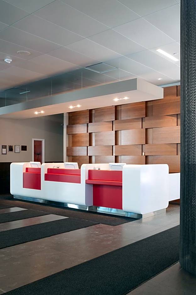 DoubleTree by Hilton Ottawa Downtown