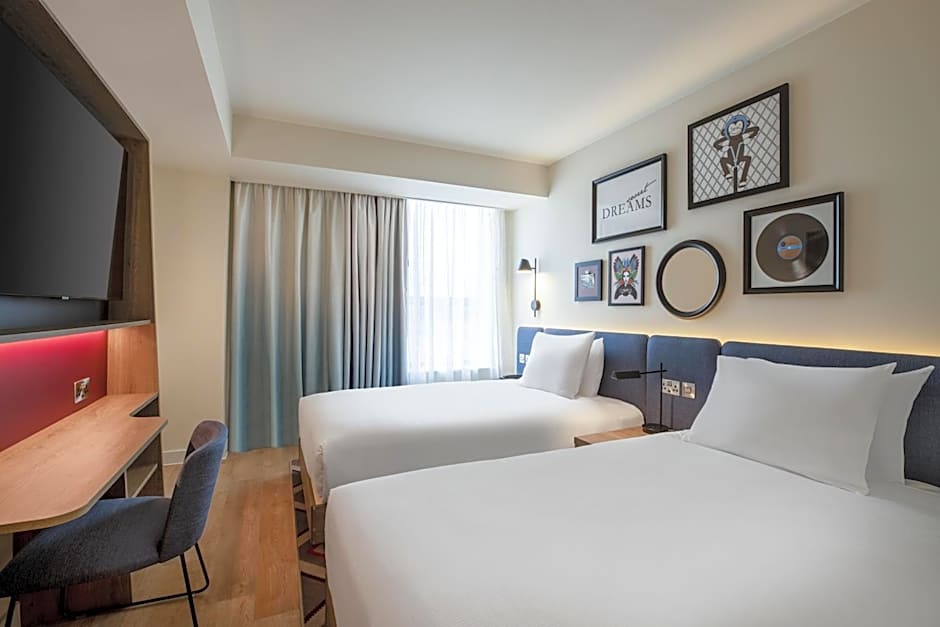 Hampton by Hilton Bath City