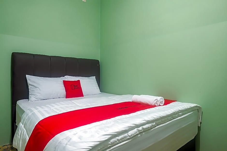 RedDoorz Syariah @ Omahe Qoema 3 Yogyakarta