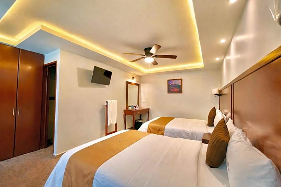 Hotel Puebla Plaza