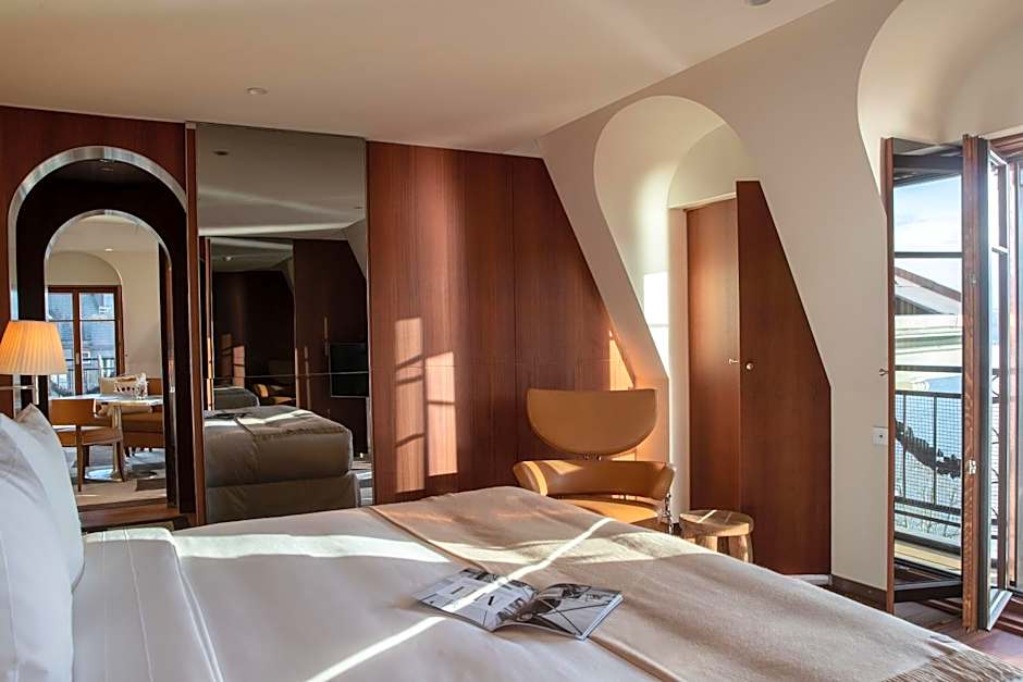 Photo 1 of 4 of Suite, Lake View