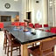 Holiday Inn Express & Suites Phoenix - Glendale Sports Dist By IHG