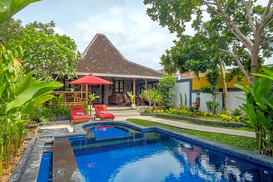 Madeira Javanese Joglo, Jimbaran