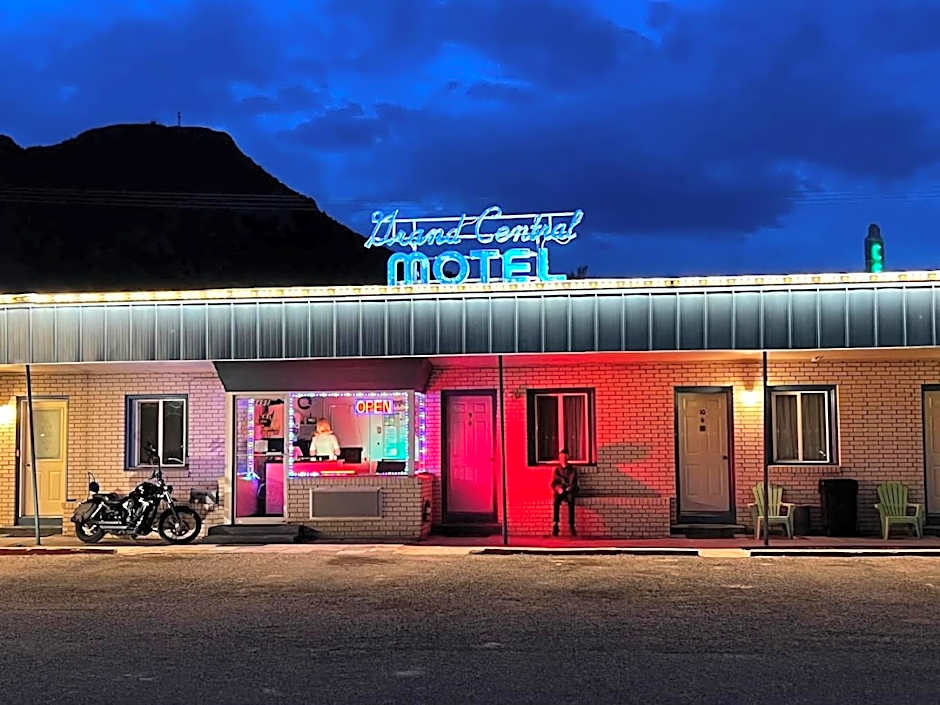 Grand Central Motel