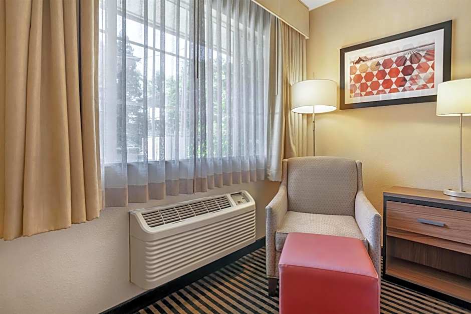 Best Western Town House Lodge