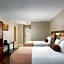 Huntingdon Hotel and Suites