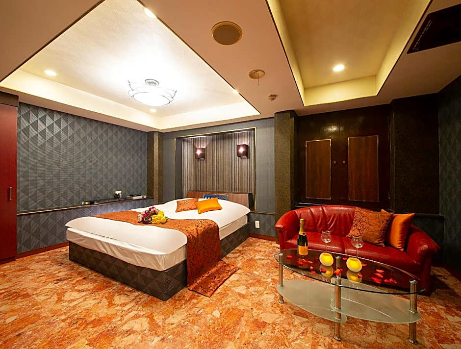 Hotel Gee (Adult Only)