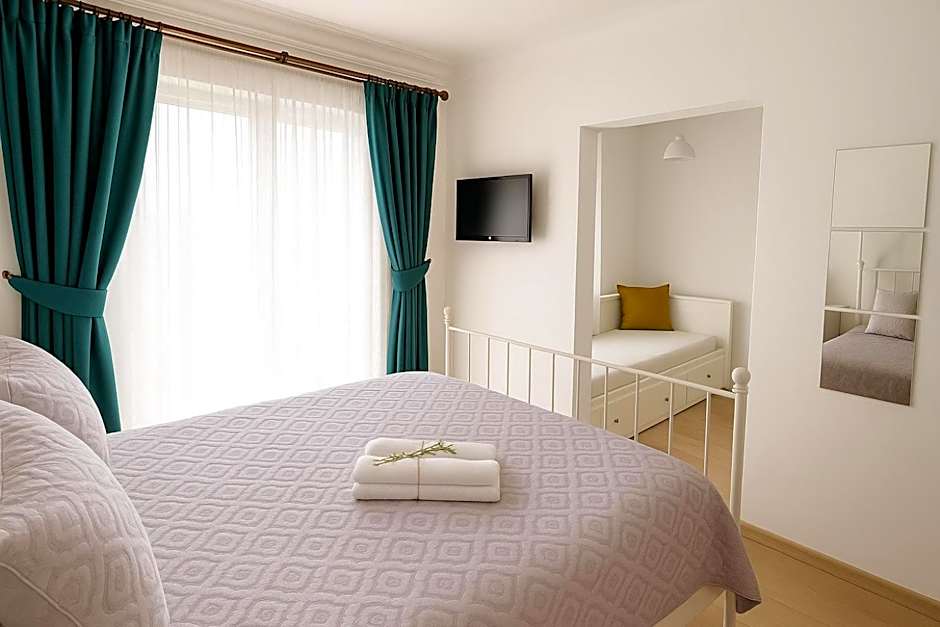 Alayaz Hotel