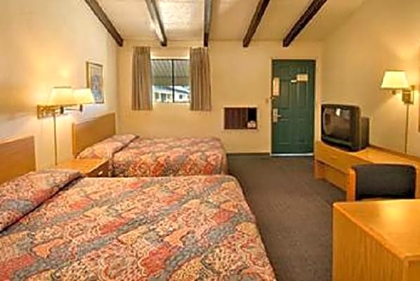 Peoria Inn
