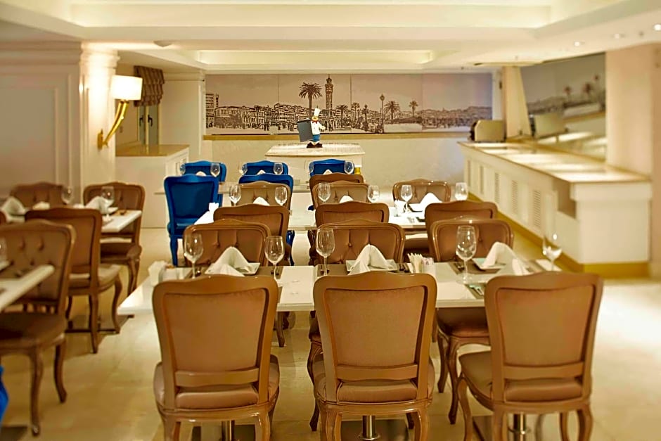 DoubleTree By Hilton Hotel Izmir - Alsancak