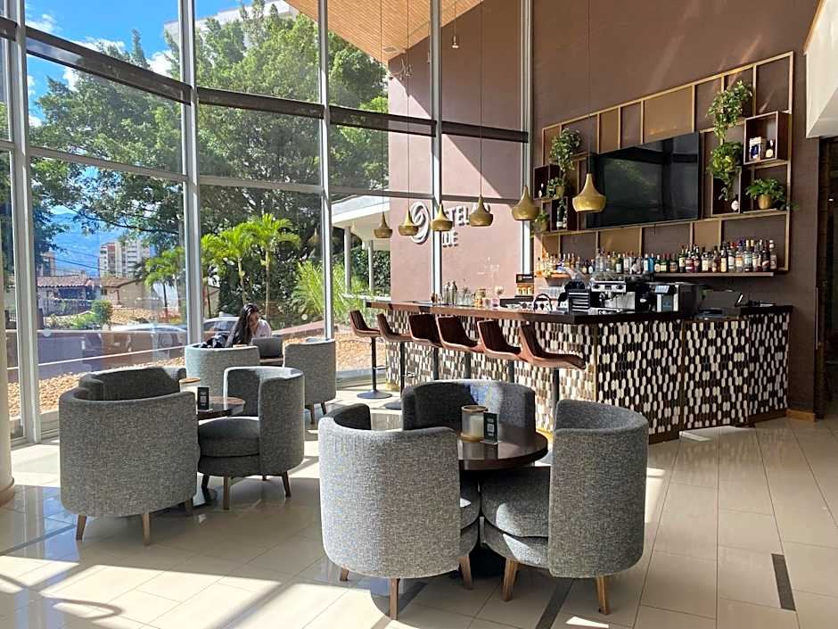 Hotel Estelar Blue