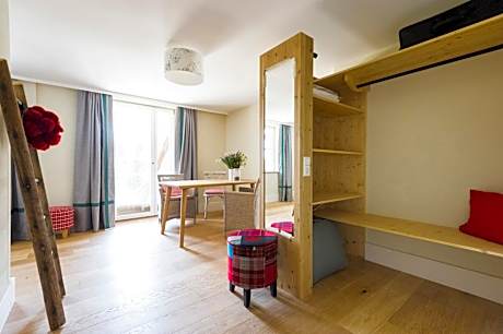 Deluxe Junior Suite