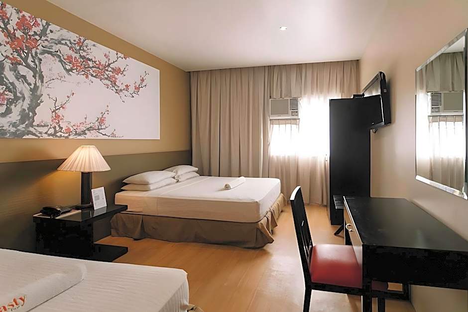 Dynasty Tourist Inn