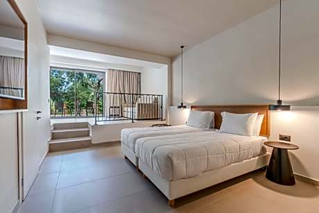 Premium Family Room with Garden View