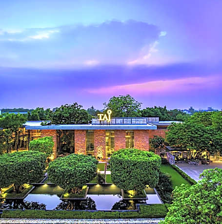 The Gateway Resort Damdama Lake