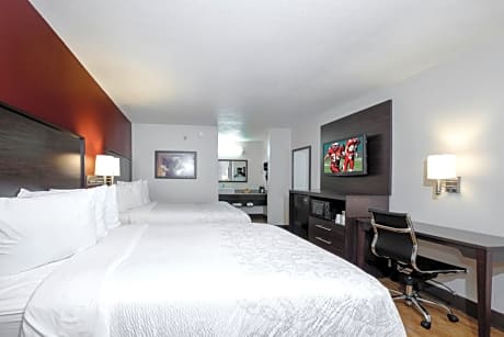 Superior 2 King Beds Smoke Free