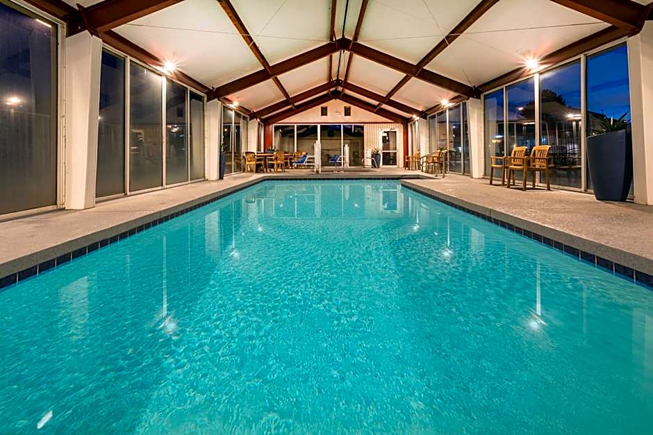 Super 8 by Wyndham Conference Center NAU/Downtown