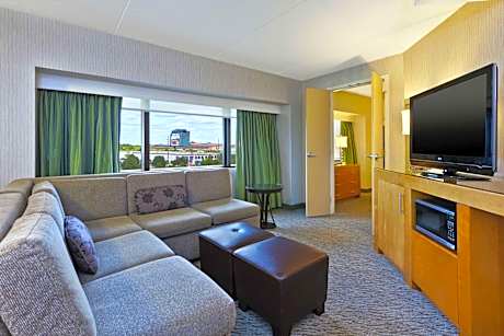 Hotel Auburn Hills