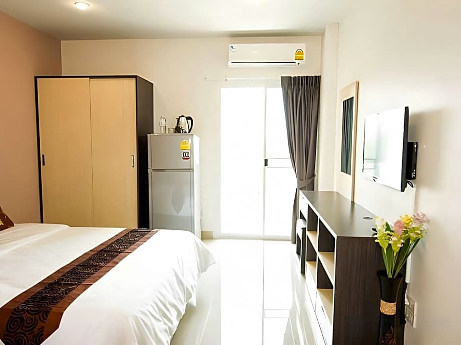 At Ease Residence Suvarnabhumi