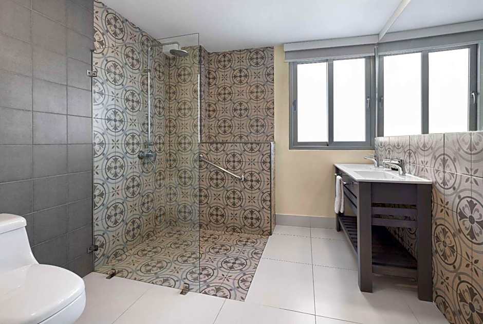 Gran Hotel Europa Santo Domingo, Trademark by Wyndham