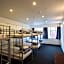 Hotel Waterloo & Backpackers