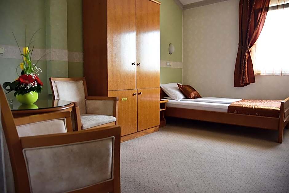 Garni Hotel Lav