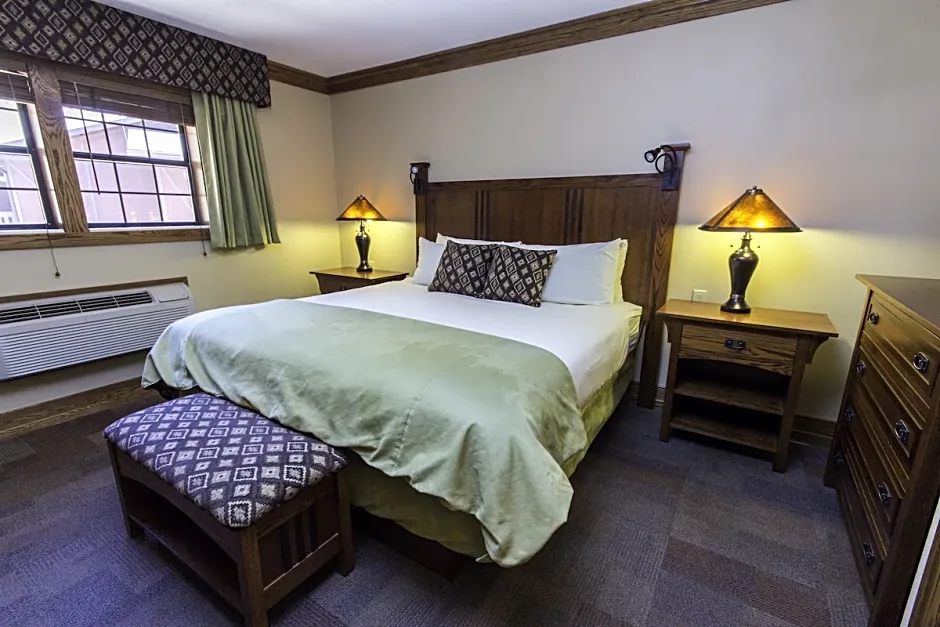 Zion Lodge