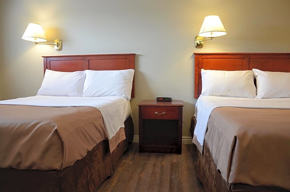 The Highlander Inn
