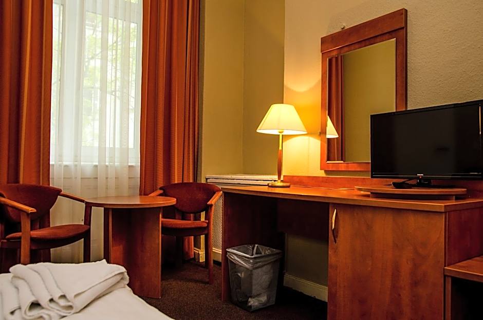 Astrid am Kurfürstendamm