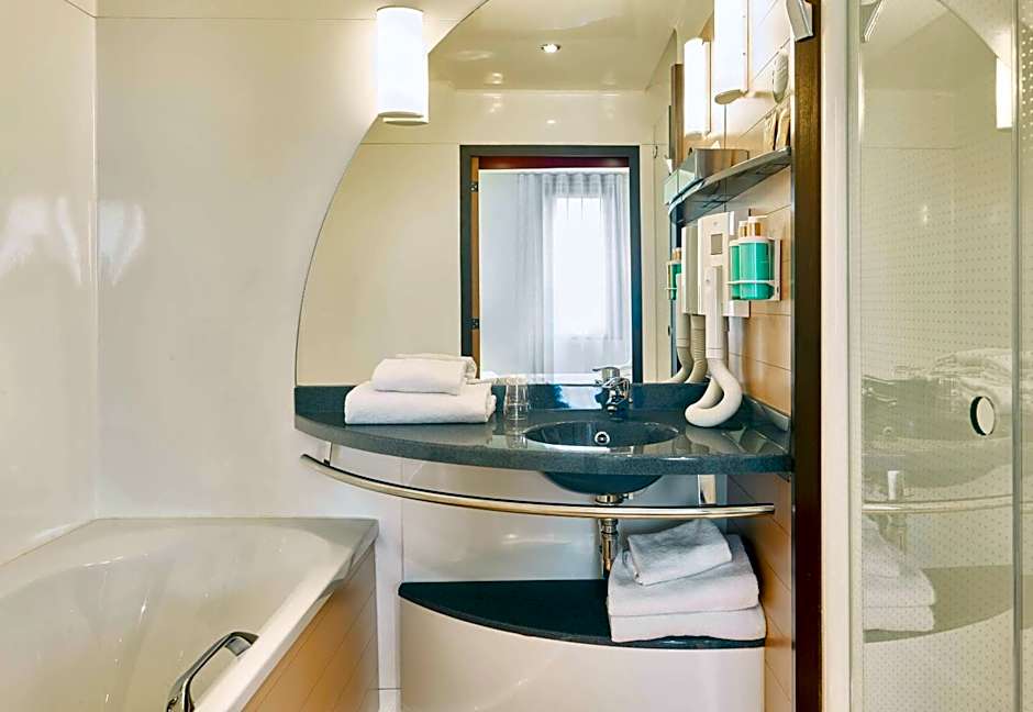 B&B HOTEL Paris Nord 18ème