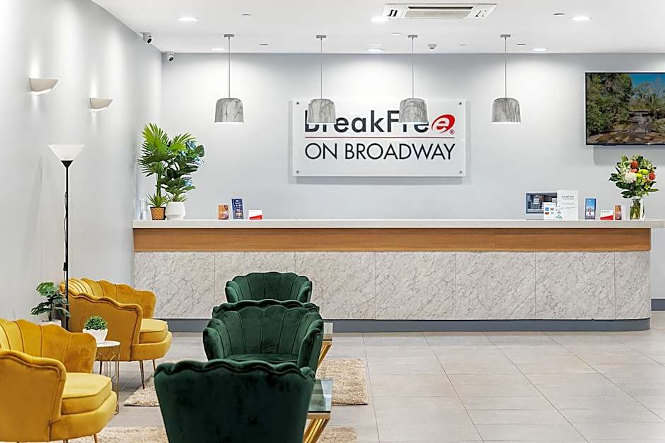 Breakfree on Broadway Sydney