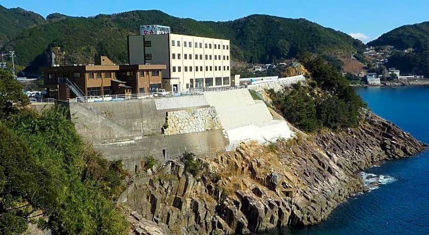 Hotel Nami